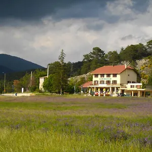 Le Relais De L'artuby Hotel Séranon